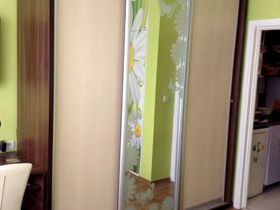 квартира за адресою Автозаводська вул., 27
