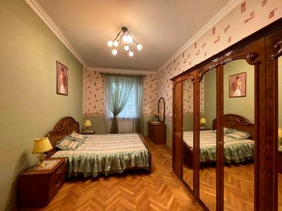 квартира по адресу Гетьмана Дорошенко ул. (Жовтневая), 71