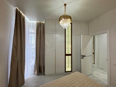 квартира по адресу Краснова ул., 3