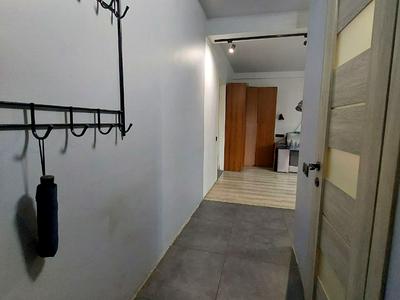 квартира за адресою Салютна вул., 25-А
