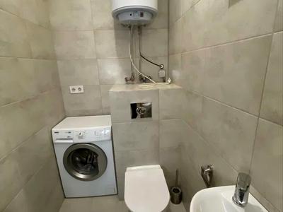квартира за адресою Дегтярна вул., 7