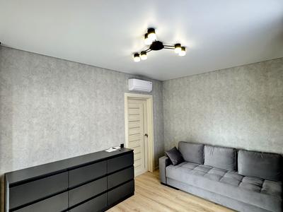 квартира за адресою Олександра Олеся вул., 5