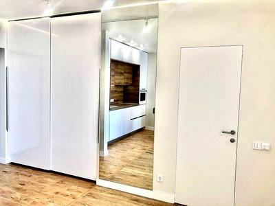 квартира за адресою Зарічна вул., 4
