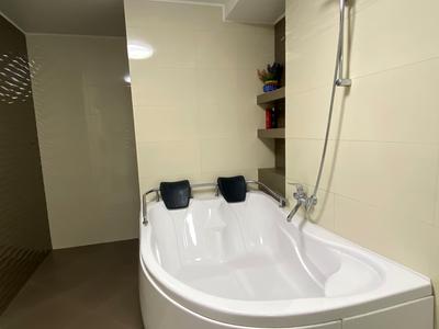квартира за адресою Регенераторна вул., 4