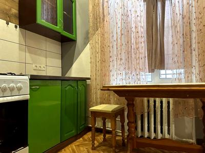квартира по адресу Майдан Озерний ул. (Боброва), 5