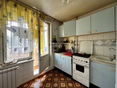 кімната за адресою Амвросія Бучми бульв., 8