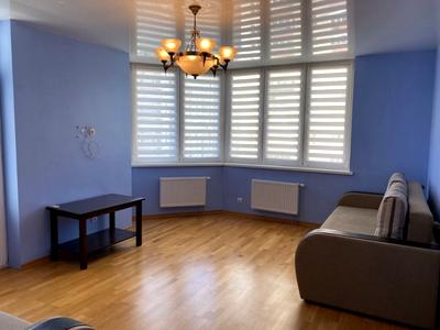 квартира за адресою Анни Ахматової вул., 34