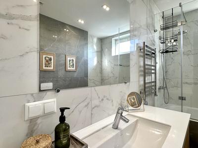 квартира за адресою Регенераторна вул., 4 к1