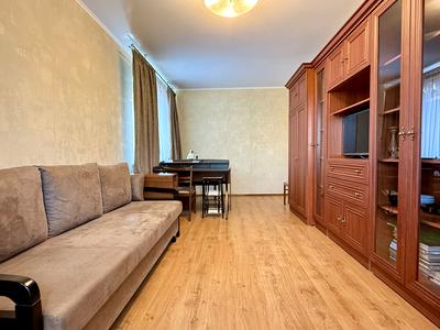квартира за адресою Миколи Василенка вул., 14