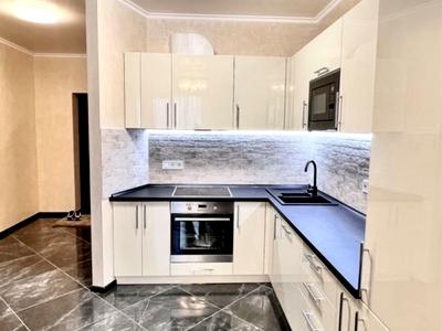 квартира за адресою Олени Теліги вул., 25