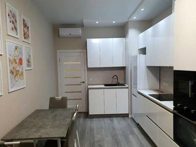 квартира за адресою Володимира Моссаковського вул. (Клари Цеткін), 3