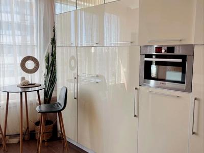 квартира за адресою Літературна вул., 1а