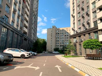 квартира за адресою Любомира Гузара просп. (Космонавта Комарова), 13