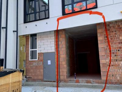комерційна за адресою Княгині Ольги вул., 120