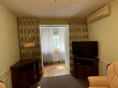 квартира за адресою Тополева вул., 4-8