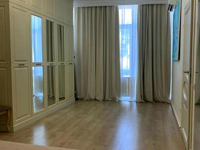 квартира за адресою Дмитрівська вул., 82