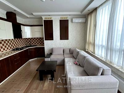 квартира за адресою Київ, Практична вул., 2