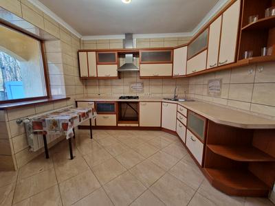 будинок за адресою Юрія Кондратюка, 2
