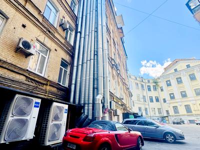 коммерческая по адресу Малая Житомирская ул., 3/4