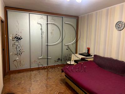 квартира за адресою Оноре де Бальзака вул., 57