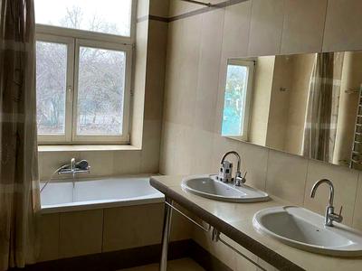 квартира за адресою Волоська вул., 18