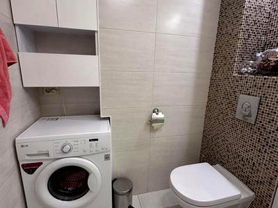 квартира за адресою Ревуцького вул., 9