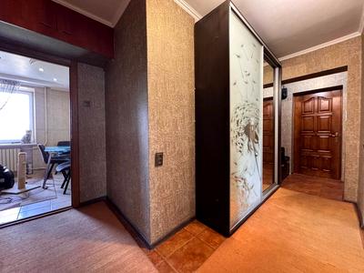 квартира за адресою Семафорна вул., 31