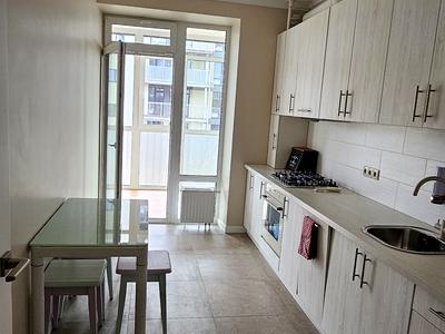 квартира за адресою Замковецька, 106