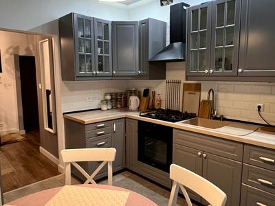 квартира за адресою Бориса Тлехаса вул., 22