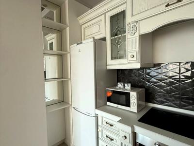 квартира за адресою Літературна вул., 1а