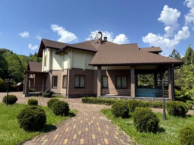 будинок за адресою смт. Жденієво, Центральна