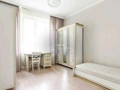 квартира за адресою В'ячеслава Чорновола вул., 27