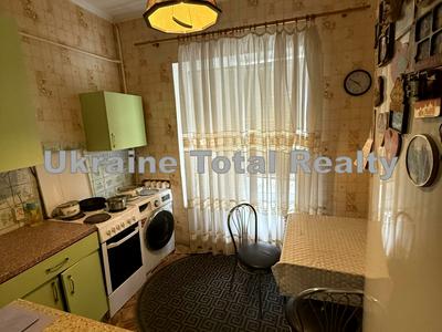 квартира за адресою Київ, Лондонська вул. (Пітерська), 7