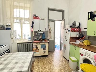квартира за адресою Ярославська вул., 10