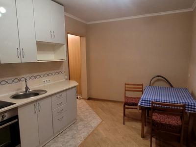 квартира за адресою Грушевського вул., 27