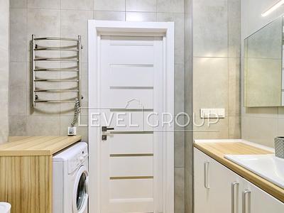 квартира за адресою Драгоманова вул., 2-Б
