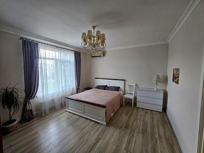 квартира за адресою Дмитра Луценка вул. (Крейсера 