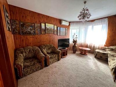 квартира за адресою Сім'ї Прахових вул. (Гайдара), 27