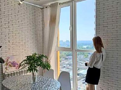 квартира за адресою Сім'ї Кульженків вул. (Петра Дегтяренка), 37