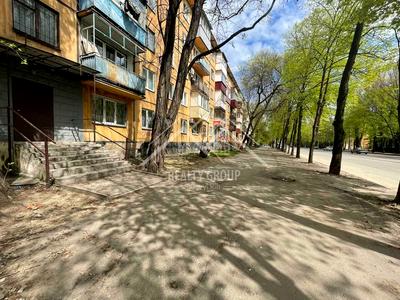 коммерческая по адресу Соборності, 73
