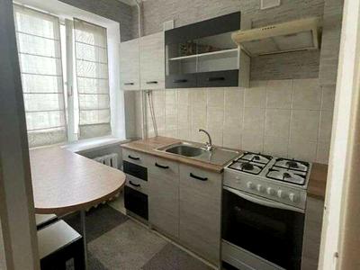 квартира за адресою Набережно-Хрещатицька вул., 35