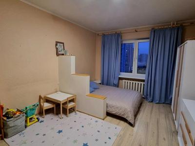 квартира за адресою Ревуцького вул., 18-А