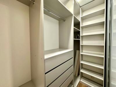 квартира за адресою Київ, Практична вул., 44