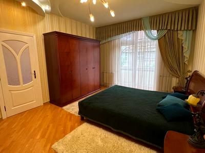 квартира за адресою Ужгород, Олександра Довженка вул., 6