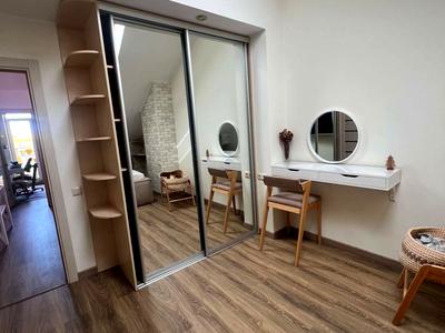 квартира за адресою Регенераторна вул., 4