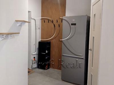 квартира по адресу Героев Небесной Сотни просп., 16/10