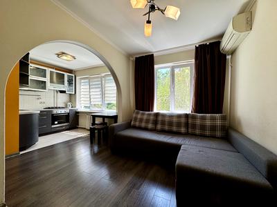 квартира за адресою Леся Курбаса просп., 9
