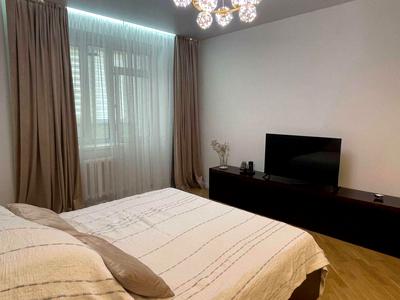 квартира за адресою Миколи Бажана просп., 14