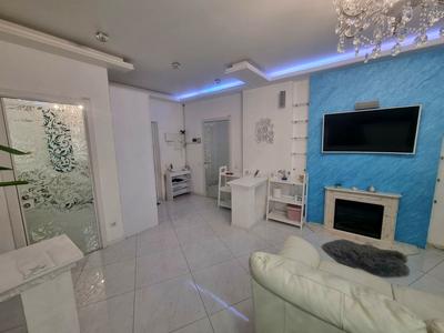 квартира за адресою Сім'ї Кульженків вул. (Петра Дегтяренка), 35