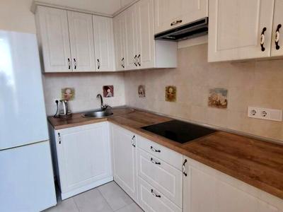 квартира за адресою Перлинна вул., 5